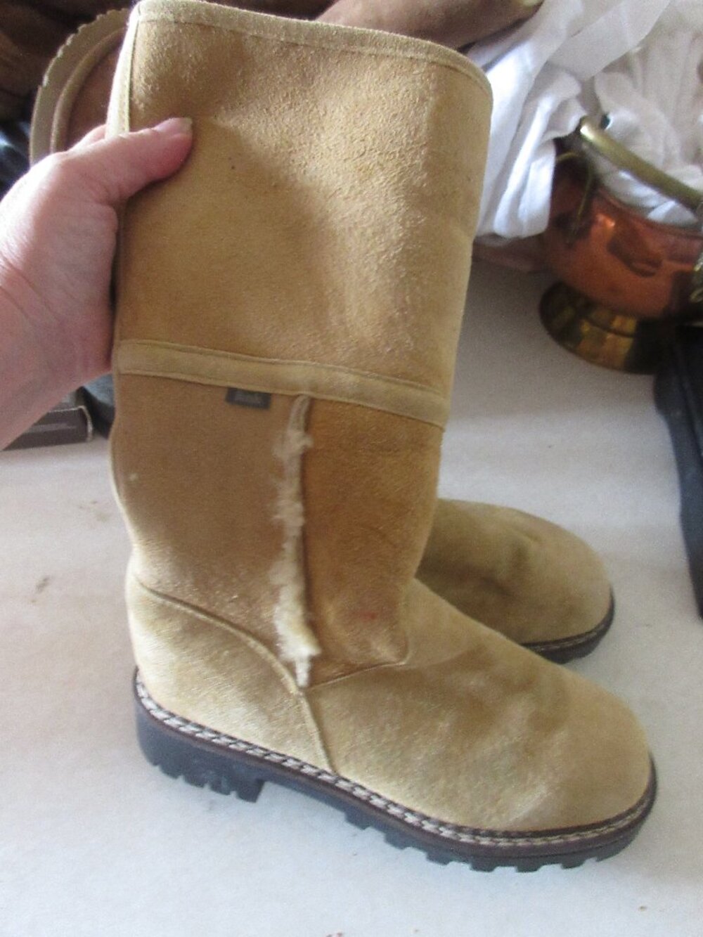 blondo pull on sheepskin shearling boots winter rugged 7